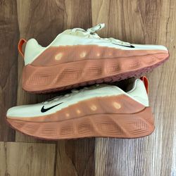 Nike Running Shoes Men’s Size 7.5 | New Without Box
