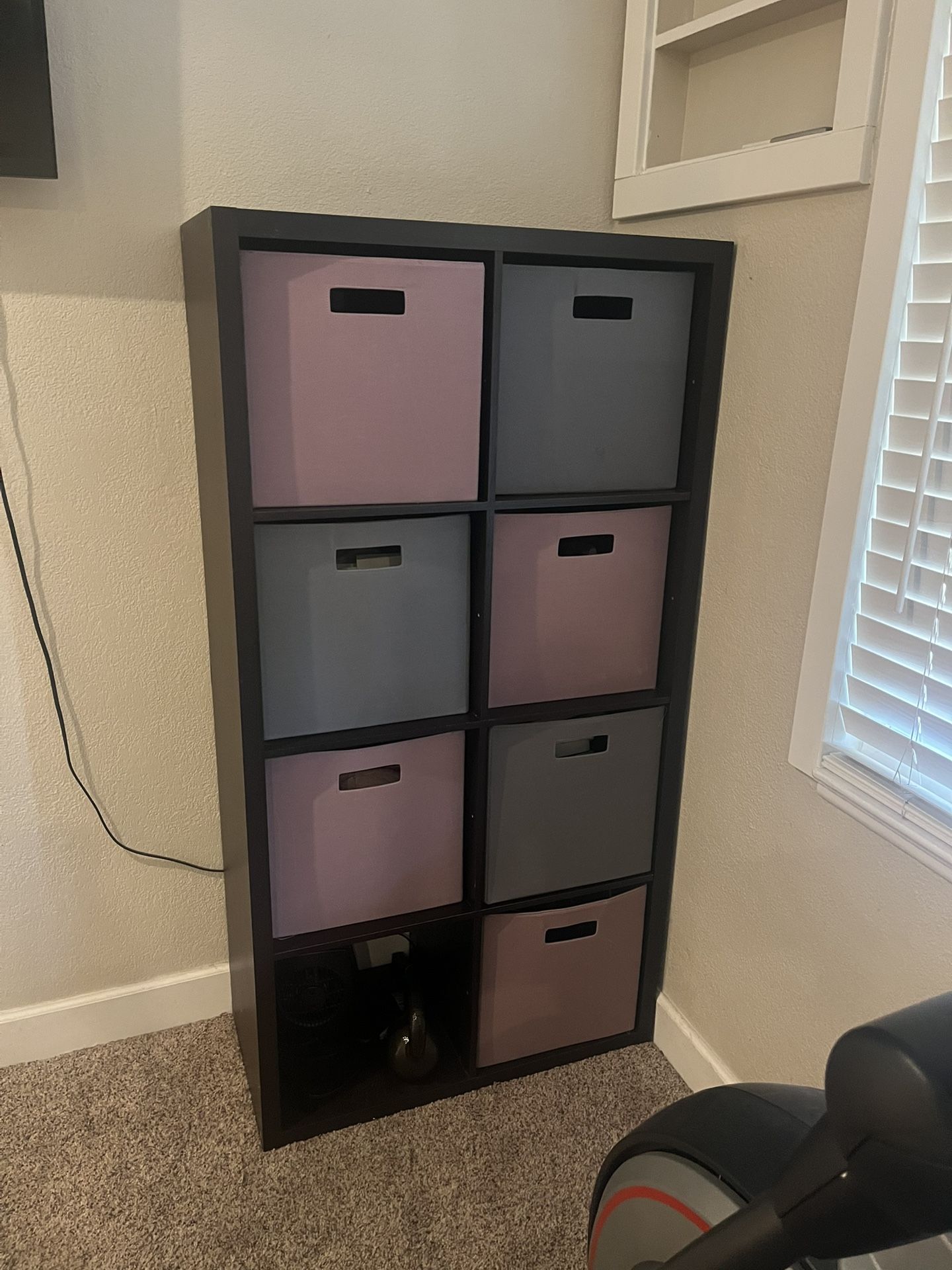 Brightroom 8 Cube Storage With 7 Bins