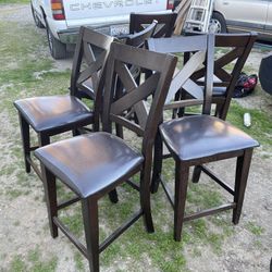 6 Very Nice High End Wooden Chairs 🪑, See Photos