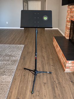 Proline Heavy Duty Adjustable Music Stand | Like New