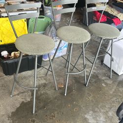 3 Bar Stools