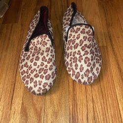 Flats Size 8