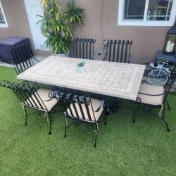 Patio Set/ Outdoor Furniture Dining Table And Chairs 