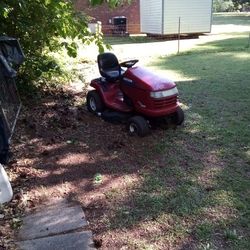 Craftsman Dyt 4000 Riding Lawnmower 