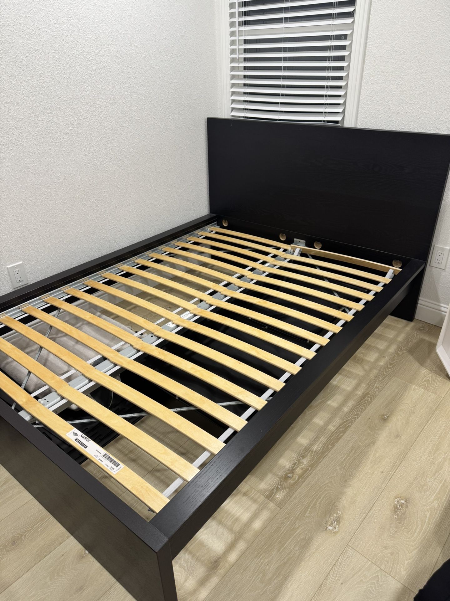 (PENDING) IKEA Malm Full Size Bed Frame