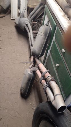 Mercedes benz 560SEL Muffler and Resonators