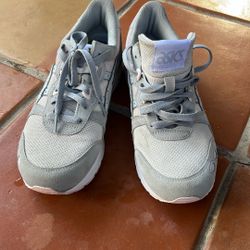 Women Shoes 10