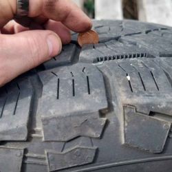265/60R18 MASTERCRAFT COURSER $45 (1 TIRE)