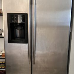 GE Profile Fridge