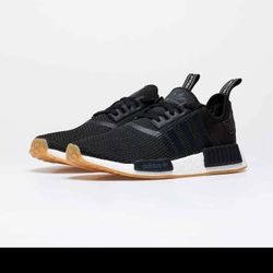 Adidas NMD R1 Blackgum