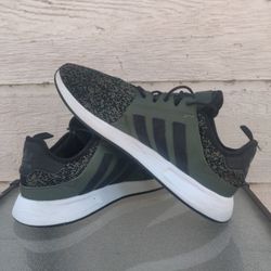 Adidas Originals Men's Olive/Black Size 10.5, Style LVL 029002 Used normal  in good condition. for Sale in E Rncho Dmngz, CA - OfferUp