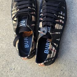 Burberry Men Shoes Size 8.5 US- Euro 41