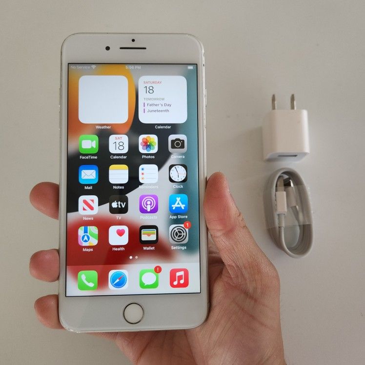 iPhone 7 Plus - UNLOCKED - Like New