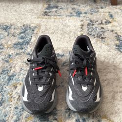 Adidas Women Sneakers 