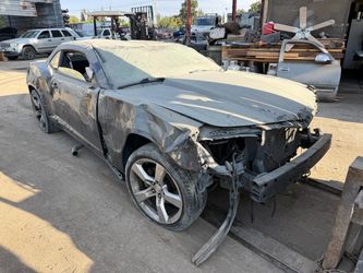 2011 Chevrolet Camaro v6 ***for parts only***