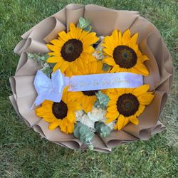 Ramo Buchon Roses Flower Bouquet 