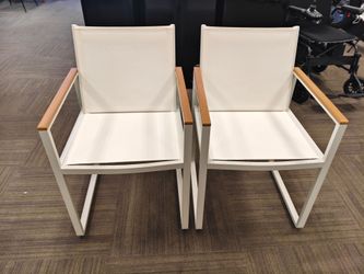 Outdoor Dining Chairs with Wood Armrests – Set of 2