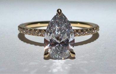 14k Yellow Gold Pear-Shaped White Diamond Engagement Ring Prong Size 6.5