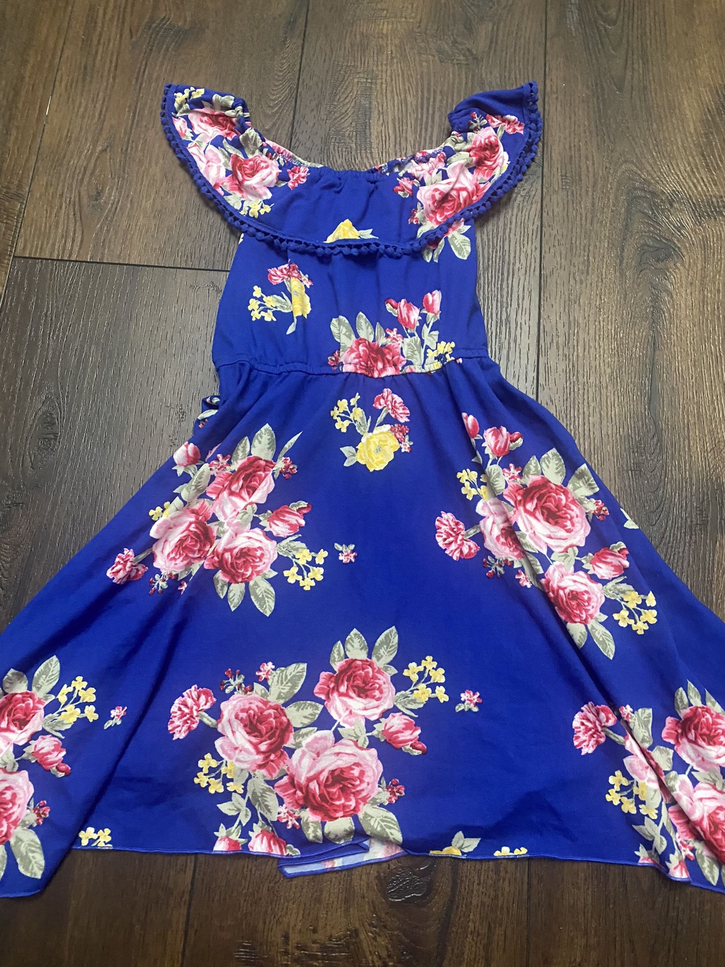 Girls Blue Flowered Dress Size 7/8 #12
