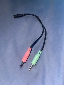 Braided 3.5mm Headset Splitter Cable (1 Female to 2 Male Audio/Mic Jacks)