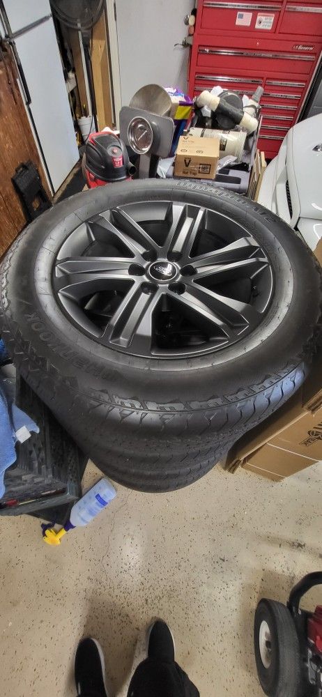 Ford F-150 Wheels And Tires. New.