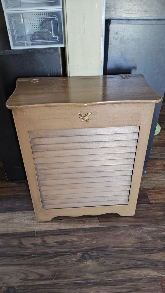 Vintage Hamper
