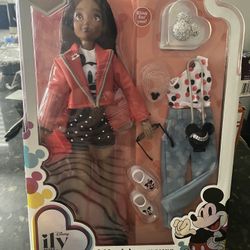 Disney ILY fashion Doll 