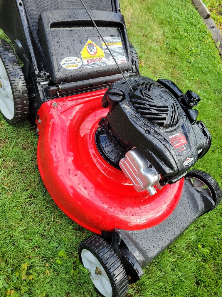 Yard Machines Push Lawn Mower