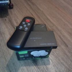 HDMI Switcher. ACID https://offerup.com/redirect/?o=R1JBTS5ORVc=.