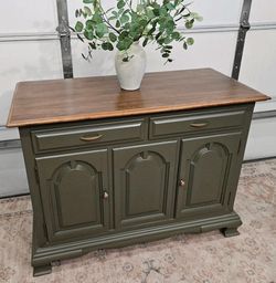 Vintage Thomasville Sideboard Buffet - Solid Wood Dark Green