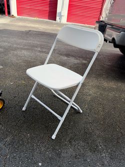 Folding chairs & cocktail table sale