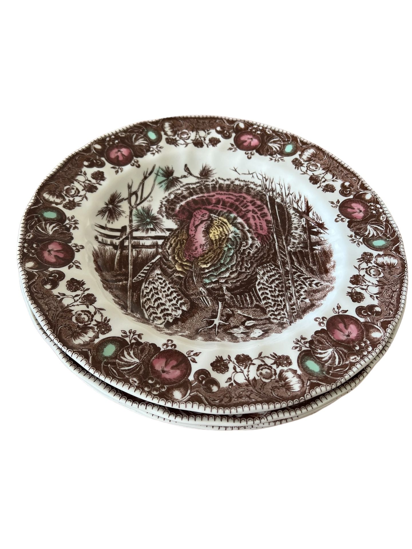 Johnson Bros. Brothers HIS MAJESTY Dinner Plates Set / 4 Enhance your dinnerware collection with this exquisite set of four Johnson Brothers dinner