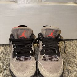 Air Jordan 4s 