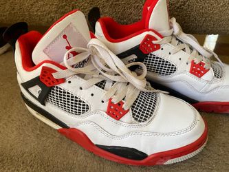 Jordan Retro 4