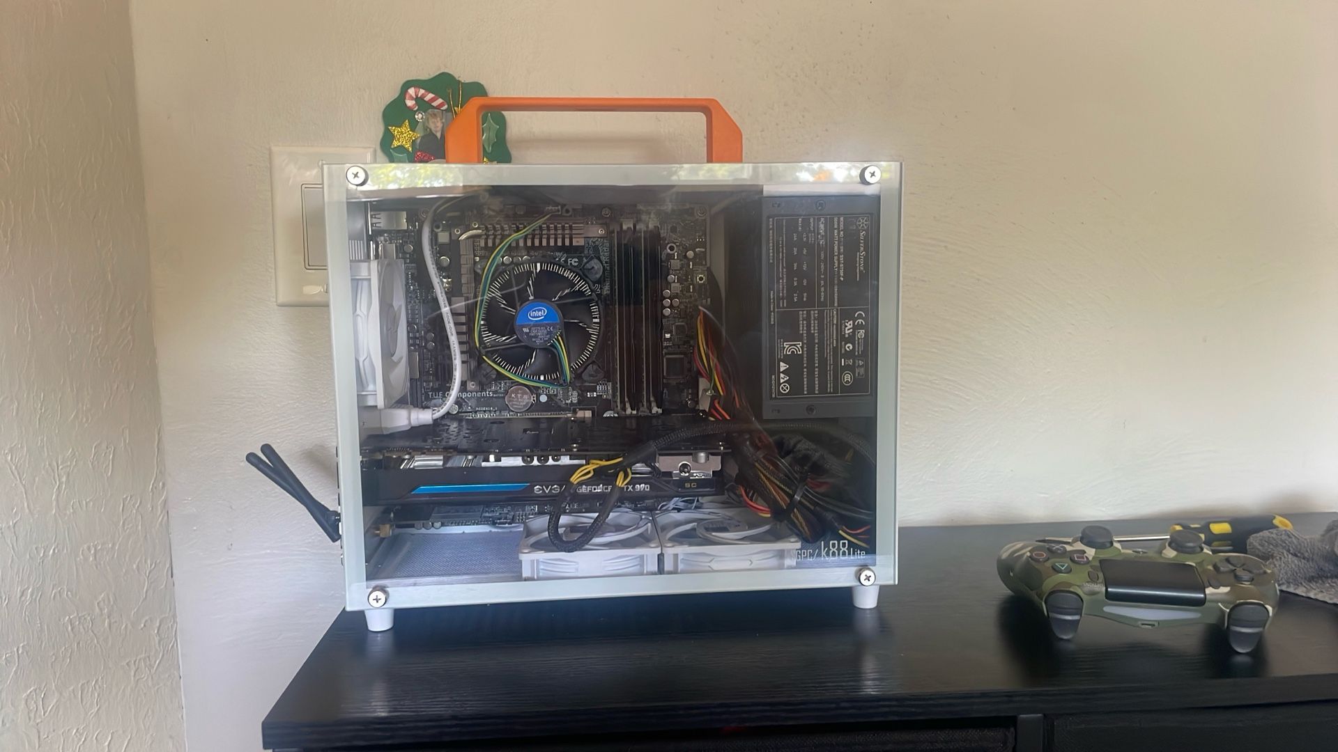 Strong Mini Gaming Pc 