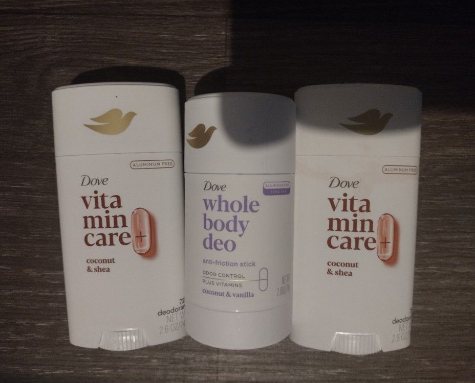 Dove VitaminCare+ / Dove Whole Body Women's Deodorant BUNDLE
