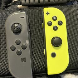 Original Nintendo Switch Joycons 