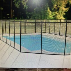 Pool Fence 4’ x 108’