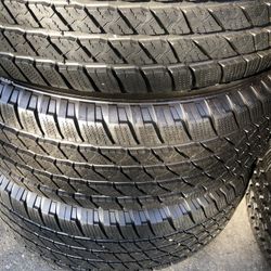 Set Of Used Tires P245/65R17 Michelin