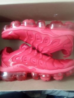 Nike Air Vapormax Plus 'Triple Red' Size 6.5 Men