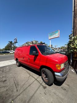 2005 Ford E-250