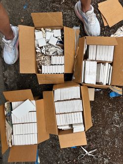 Tile - off white