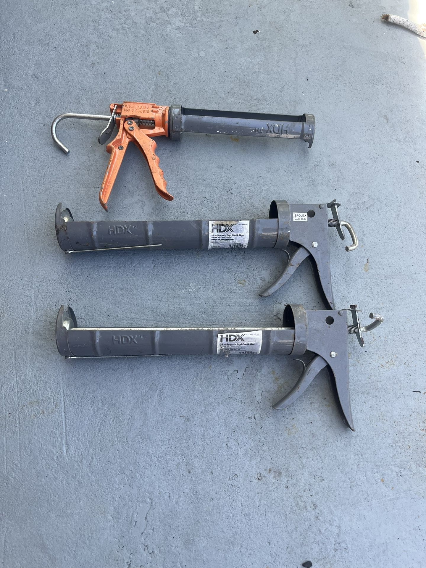 Rod Caulking Gun