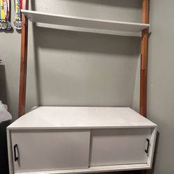 TV Stand With Shelves 