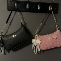 Coach Teri Shoulder Bag in Signature Canvas Dusty Pink