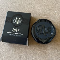 Kat Von D Lock-It Finishing Powder Light
