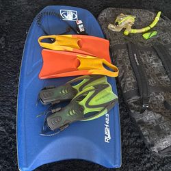 Boogie board and fins