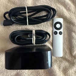 Apple TV ( 4 TH Generation Siri ) 1.4 GHZ Apple A8 2 GB RAM & 32 GB ( Model: A1625 EMC: 2907 )