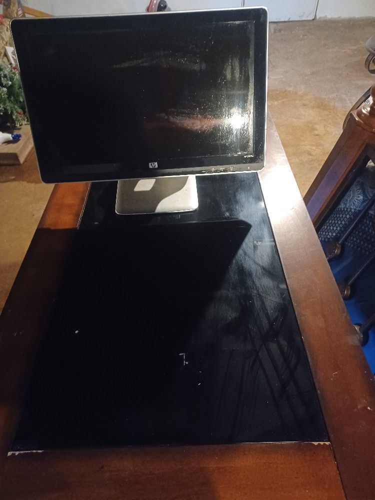 Computer Desk With 22" Monitor