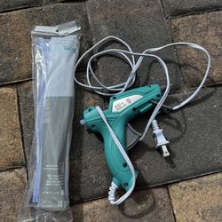 Ashland mini glue gun with glue sticks